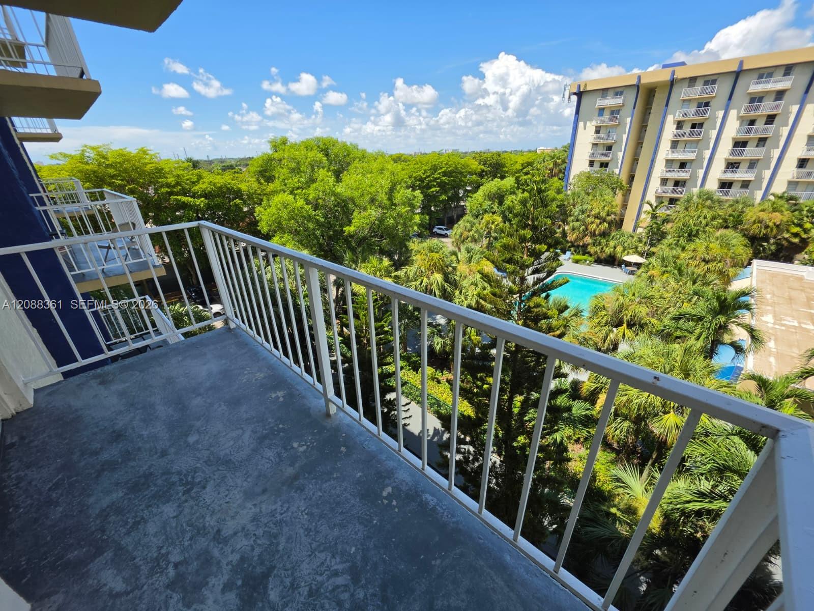 4550 NW 9th Street