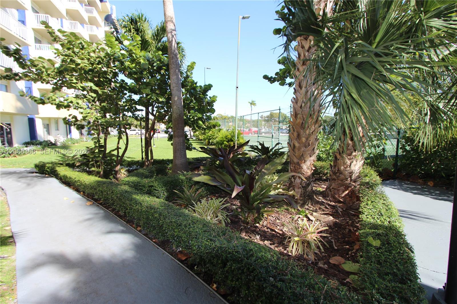 4550 NW 9th Street