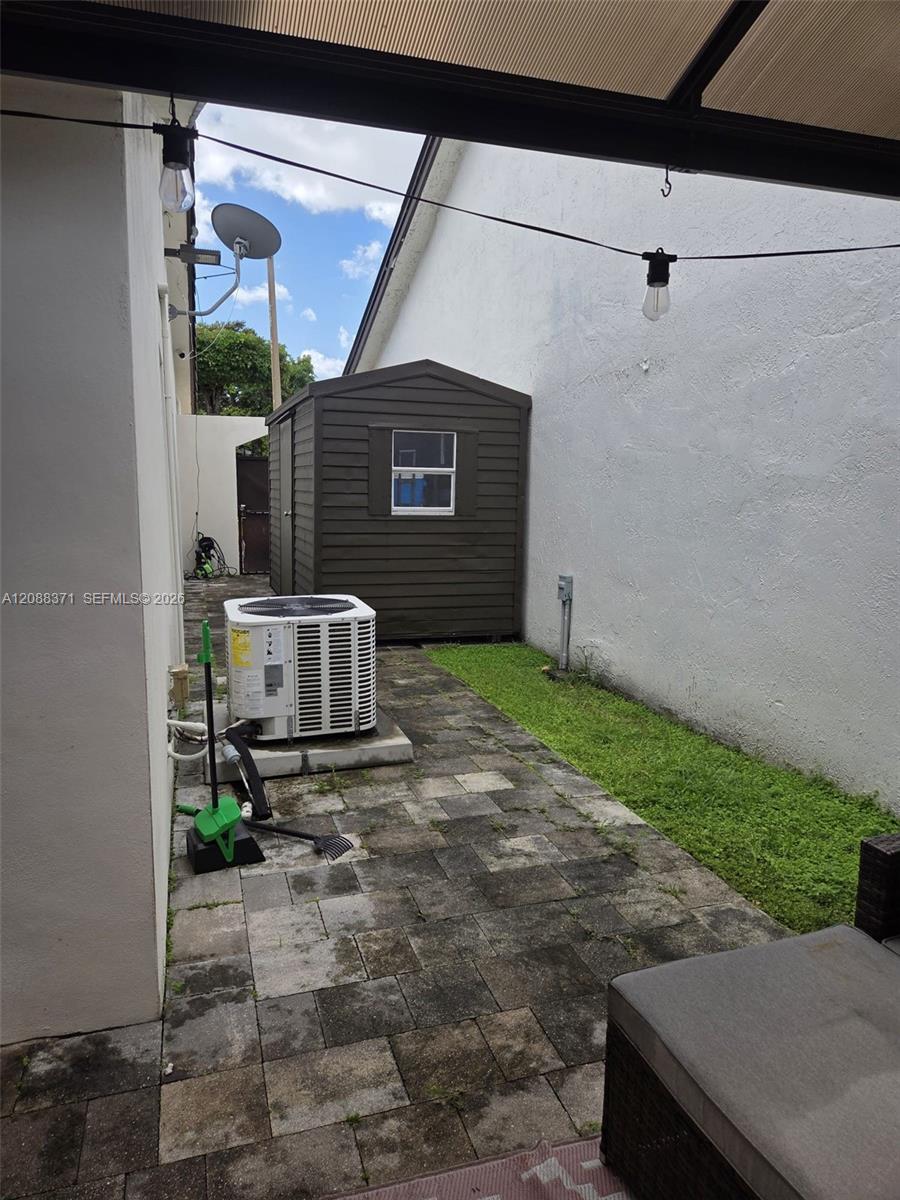 9085 NW 117th Street