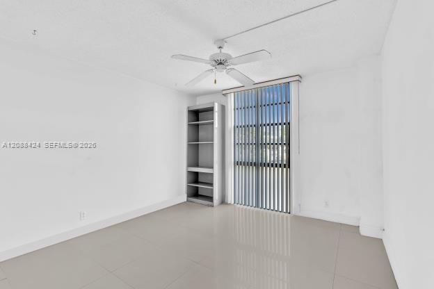 20400 W Country Club Drive