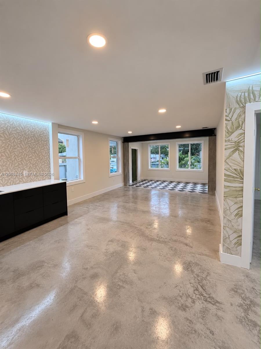 1922 NW 47th Terrace