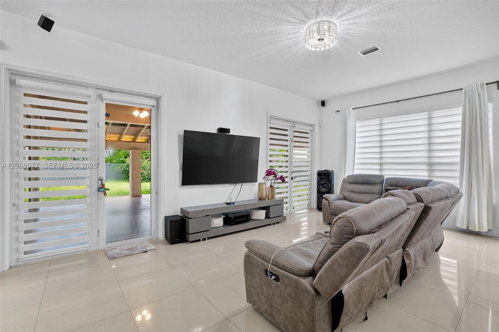 241 NE 33rd Terrace