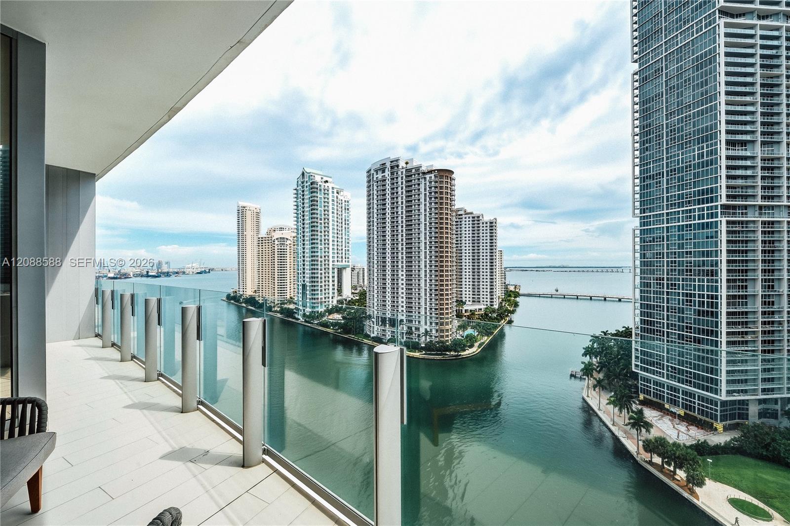 300 Biscayne Boulevard Way