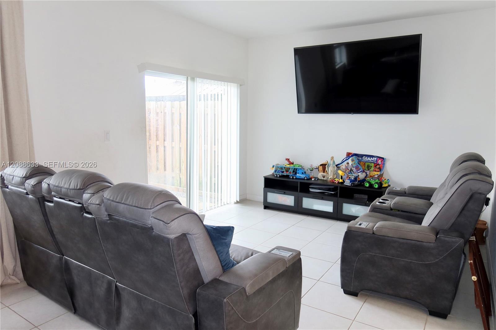 2663 SE 10th Street