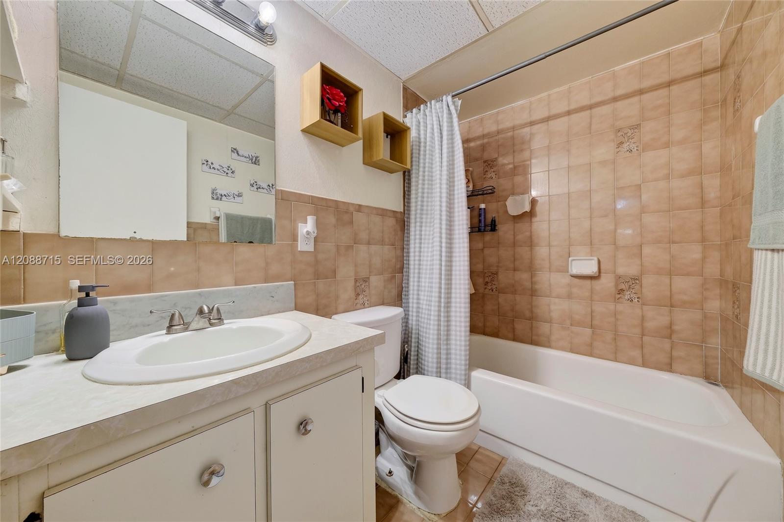 305 W 68th Street