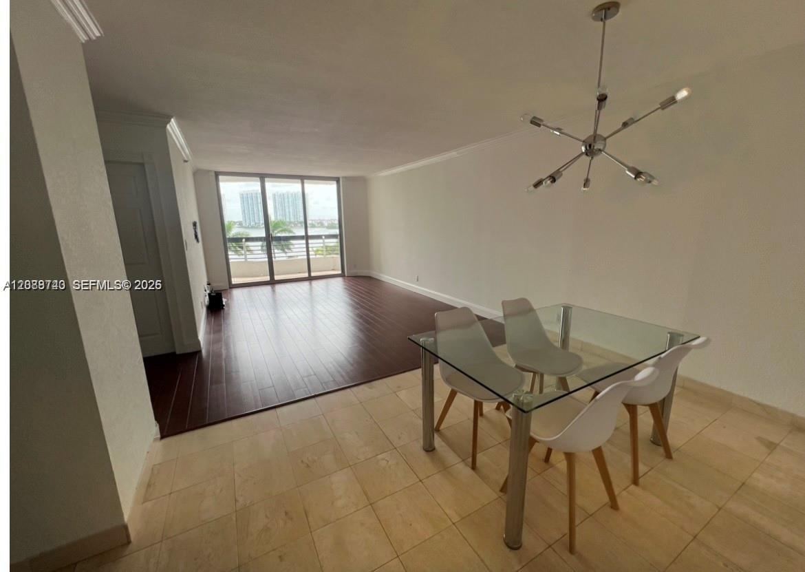 3600 Mystic Pointe Drive