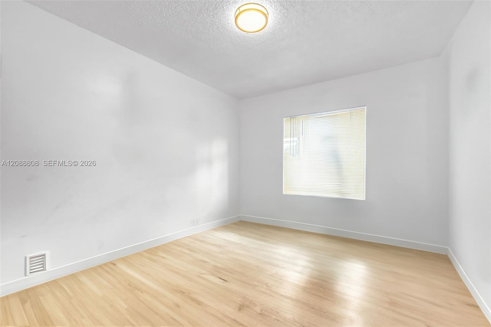 110 NE 9th Court
