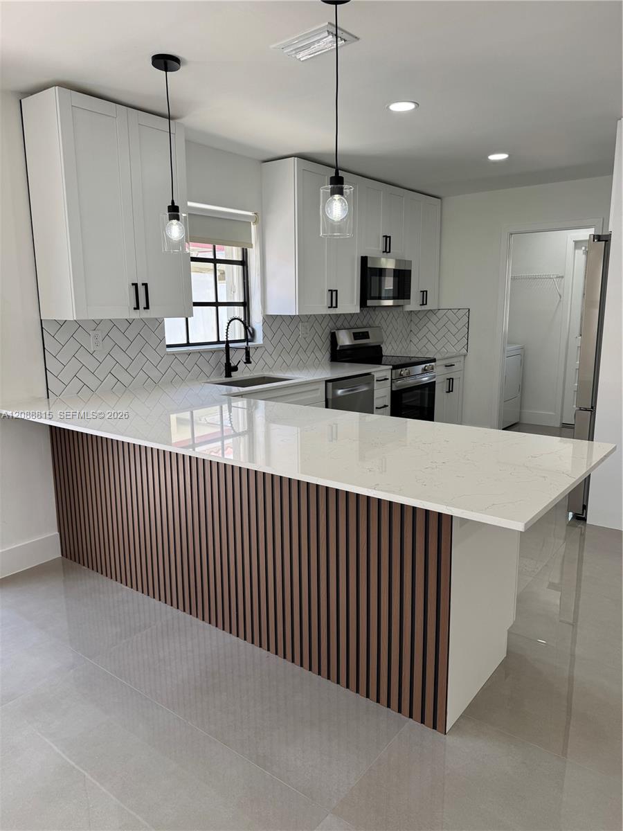748 NW 133rd Avenue
