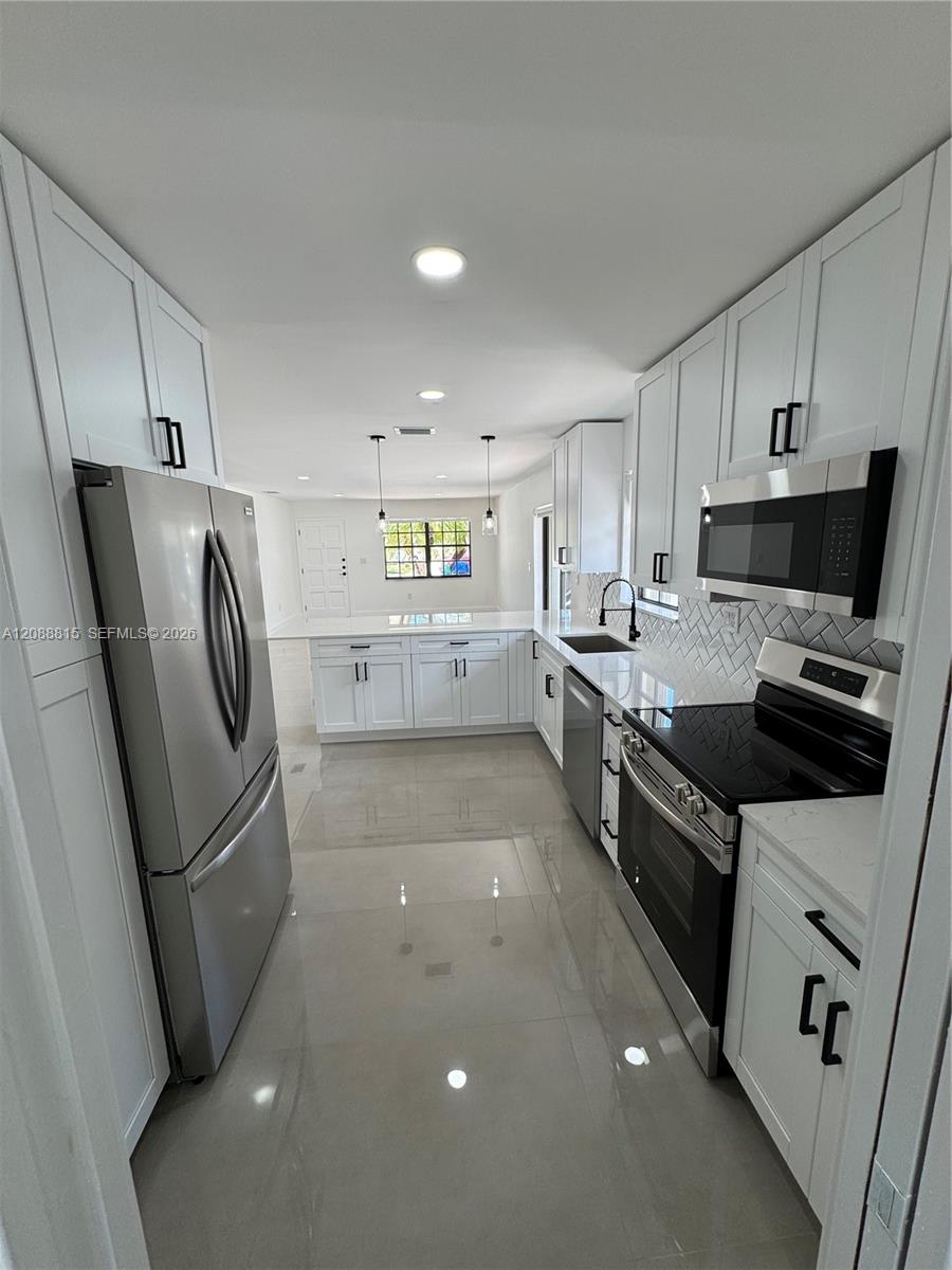 748 NW 133rd Avenue