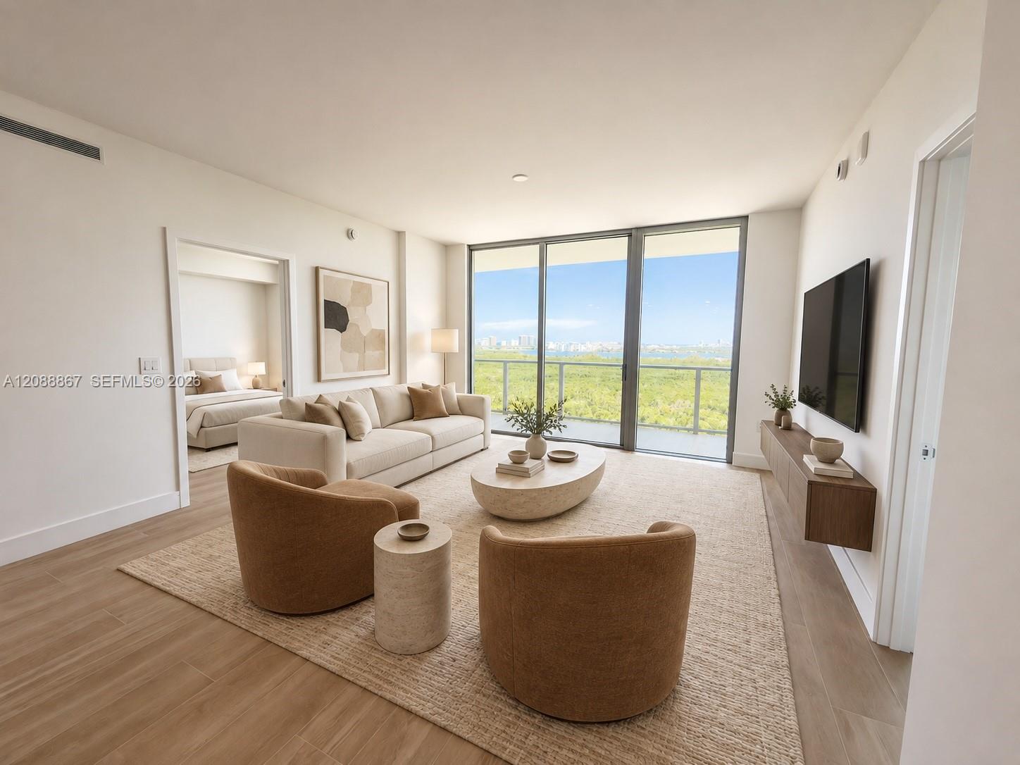 2411 Laguna Circle