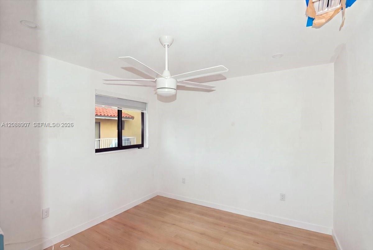 2745 W 62