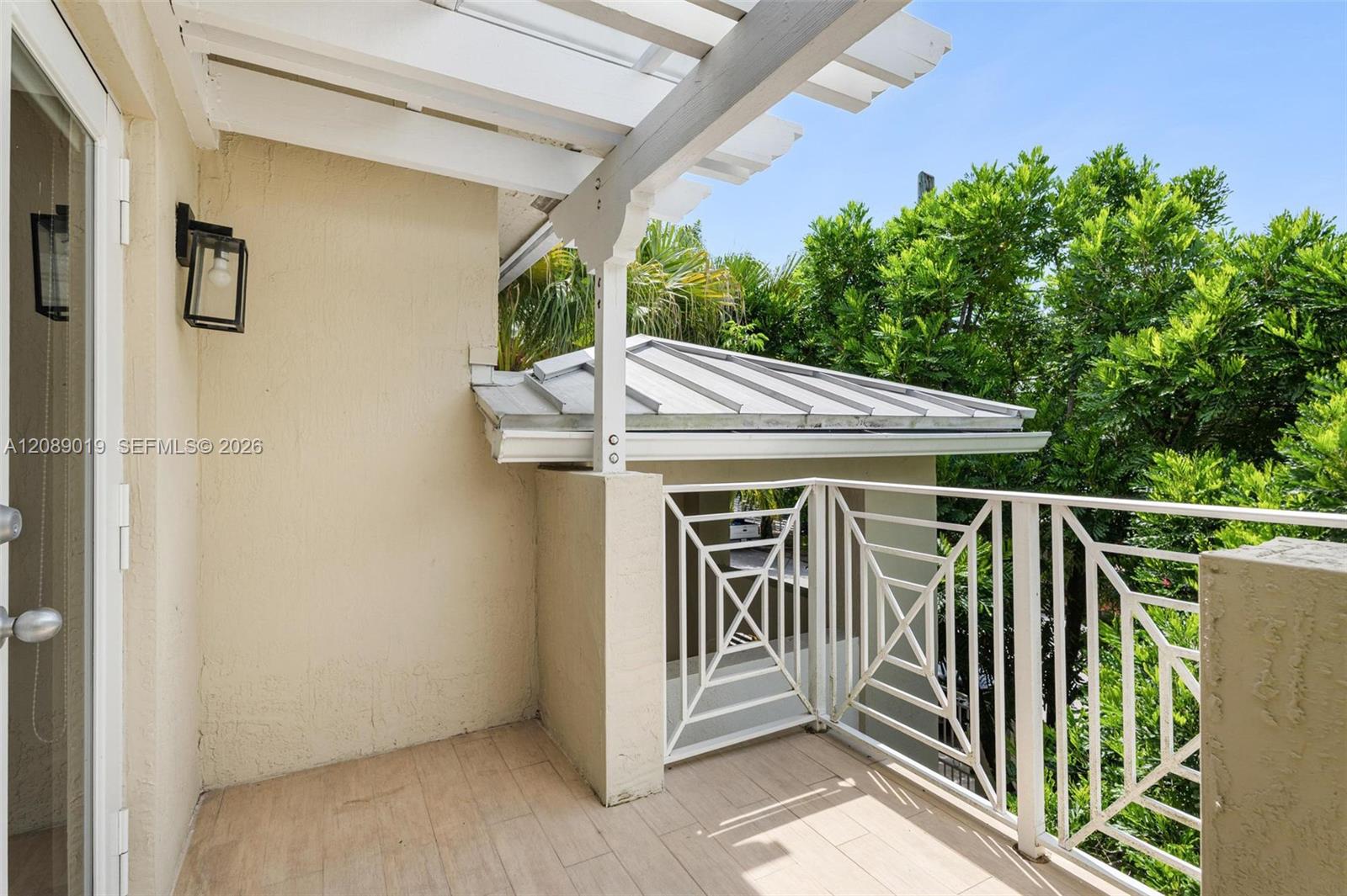 3139 Hibiscus Street