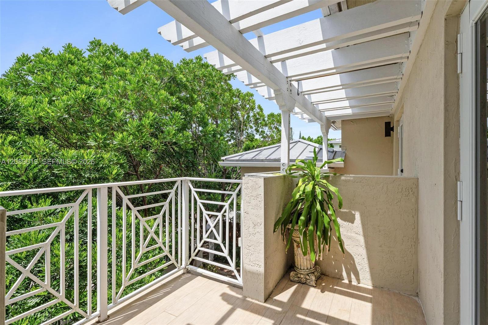 3139 Hibiscus Street