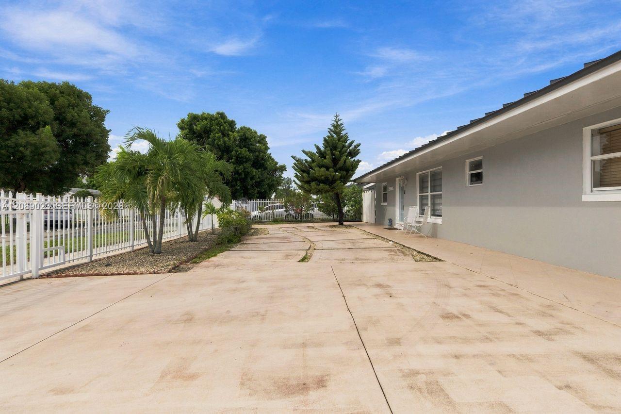 20505 NW 45th Avenue
