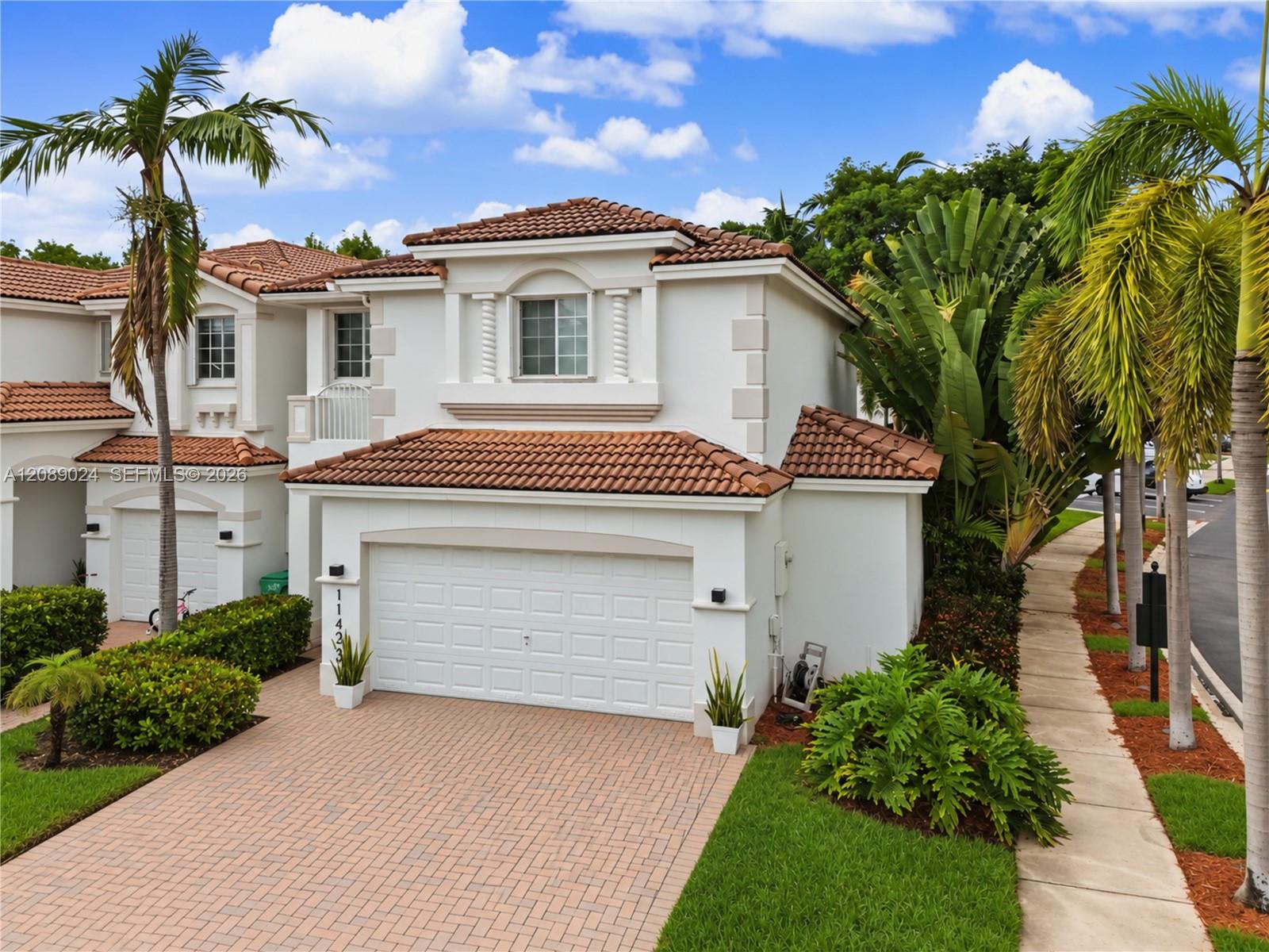 11423 NW 69th Terrace