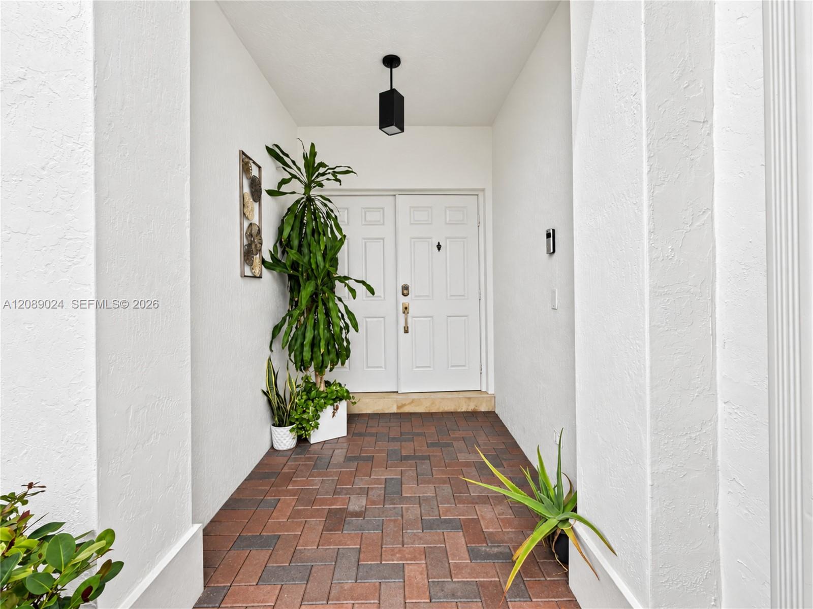 11423 NW 69th Terrace