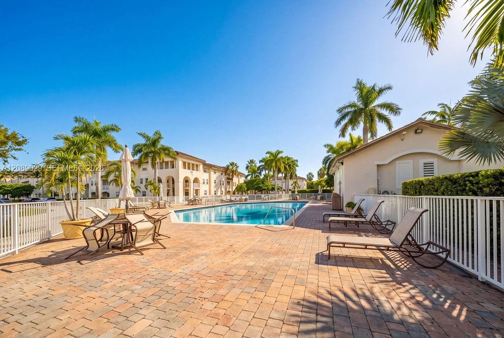 11603 NW 89th Street