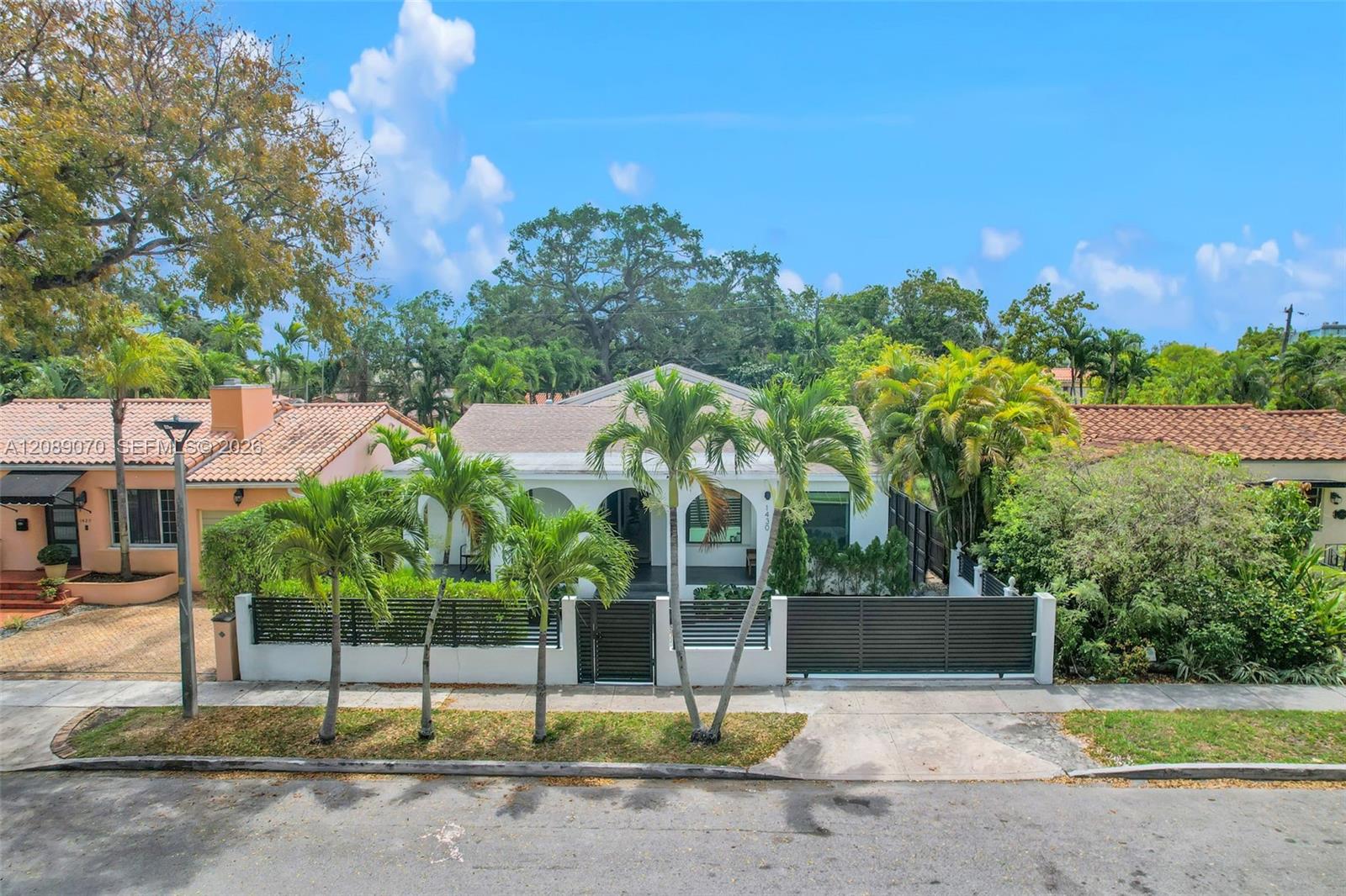 1430 SW 18th Street