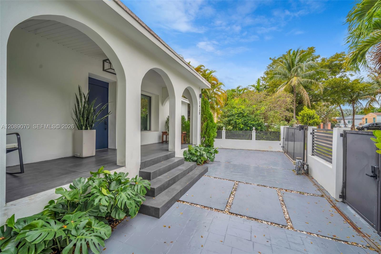 1430 SW 18th Street