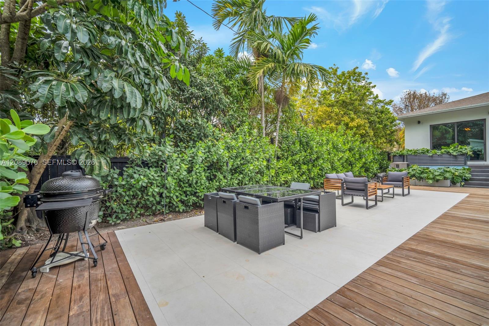 1430 SW 18th Street