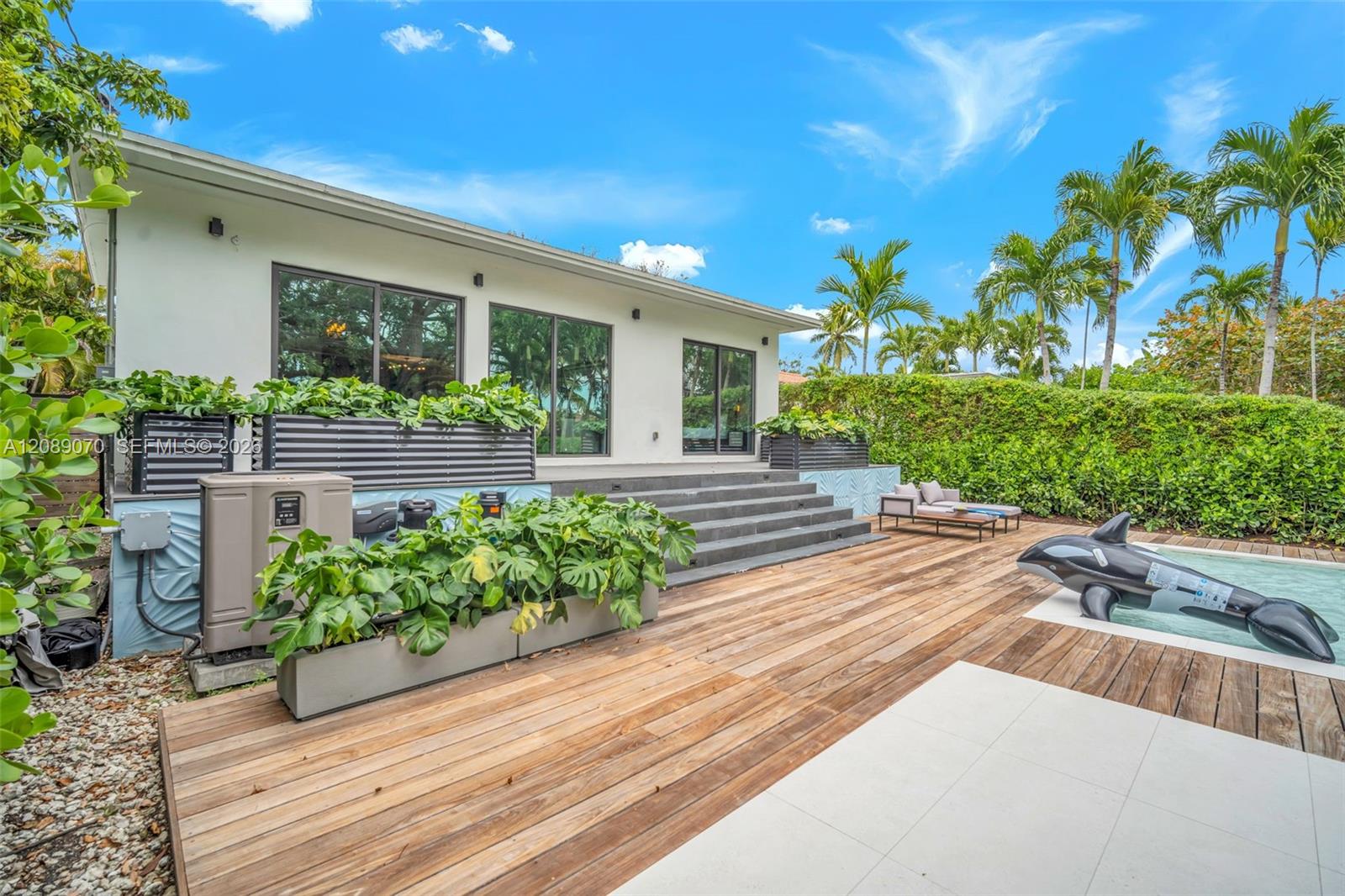 1430 SW 18th Street