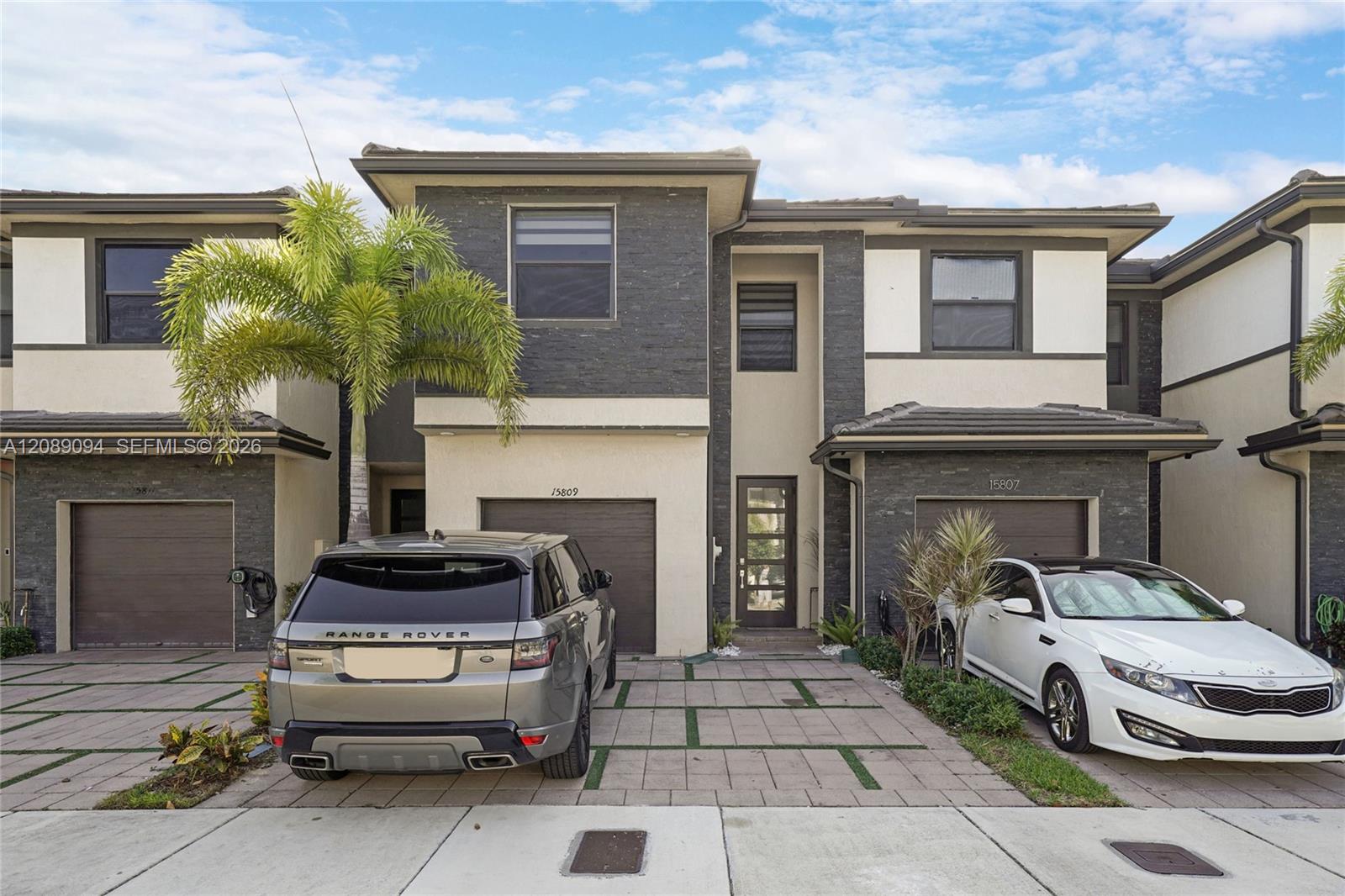 15809 NW 91st Court