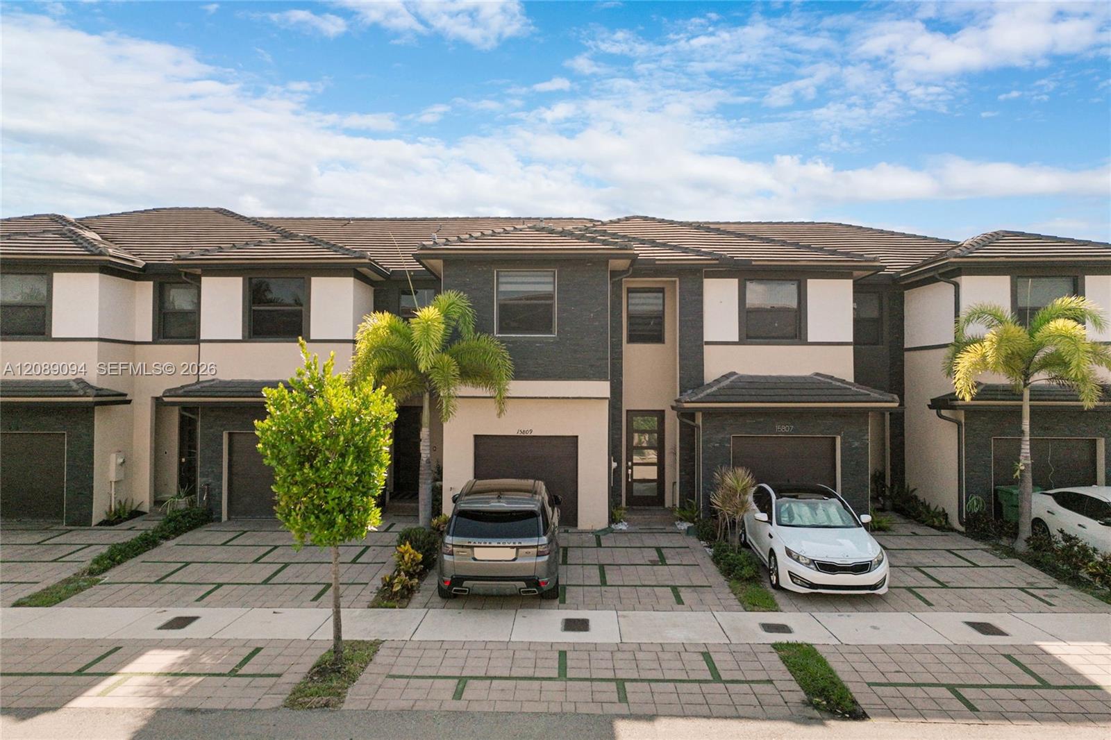15809 NW 91st Court