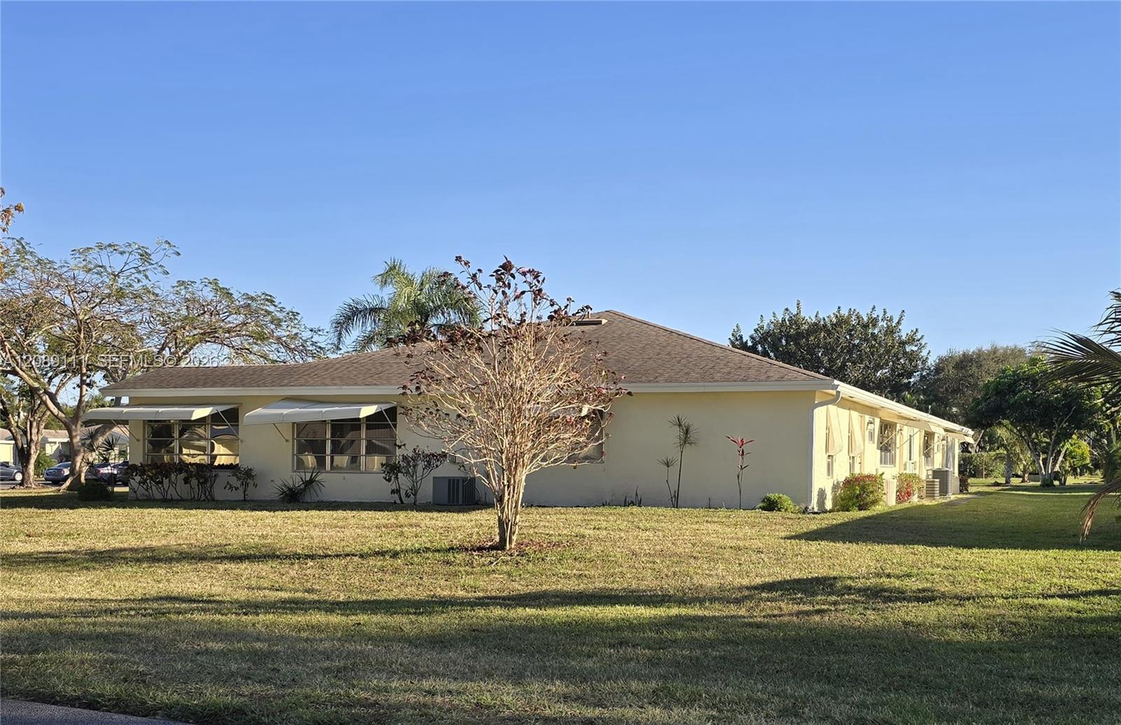 5162 Lakefront Boulevard