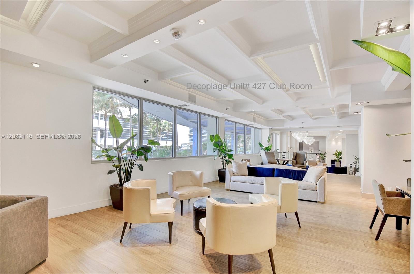 100 Lincoln Road