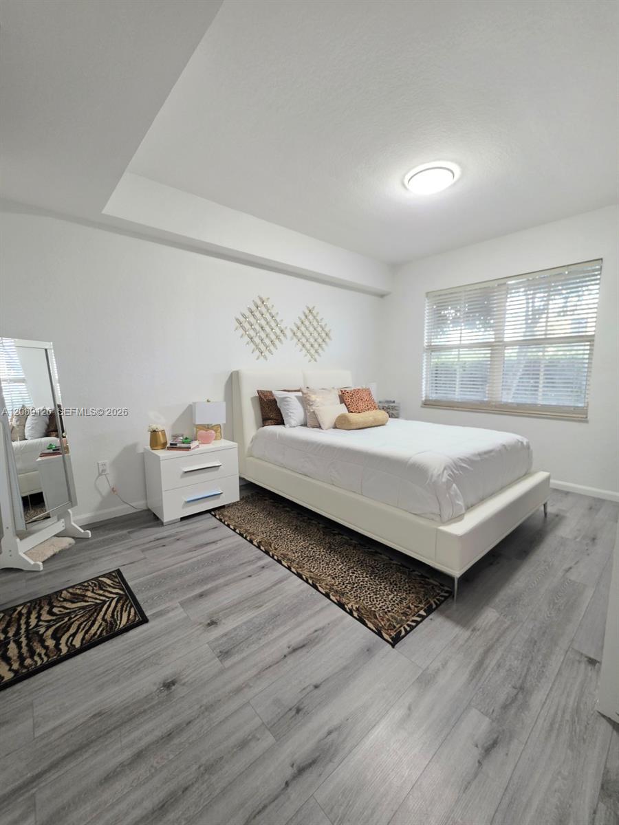 11403 NW 89th Street