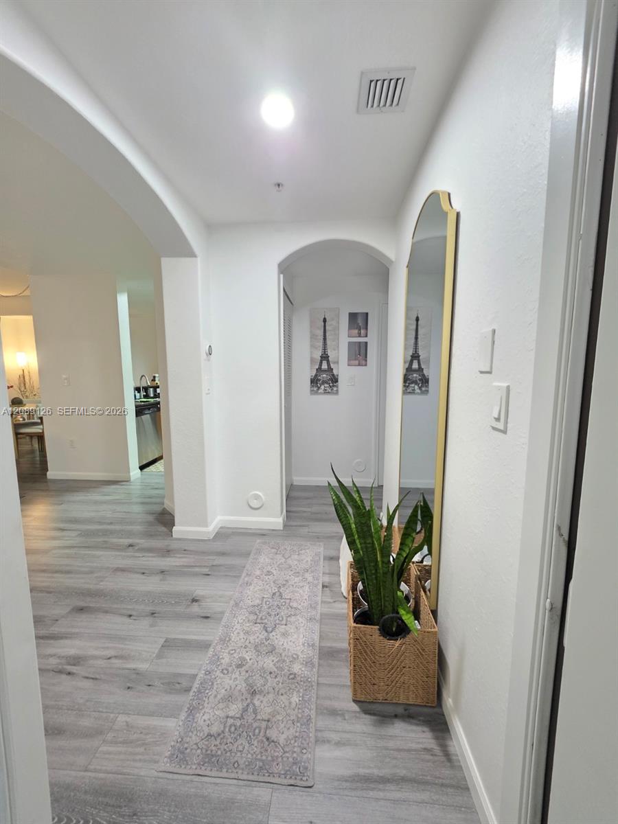 11403 NW 89th Street