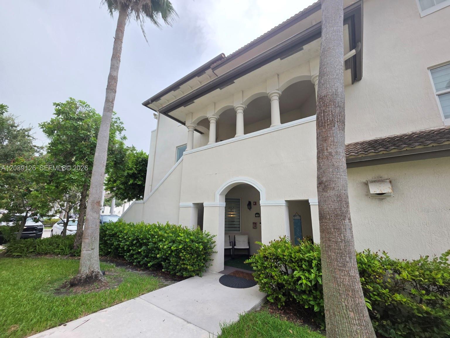 11403 NW 89th Street