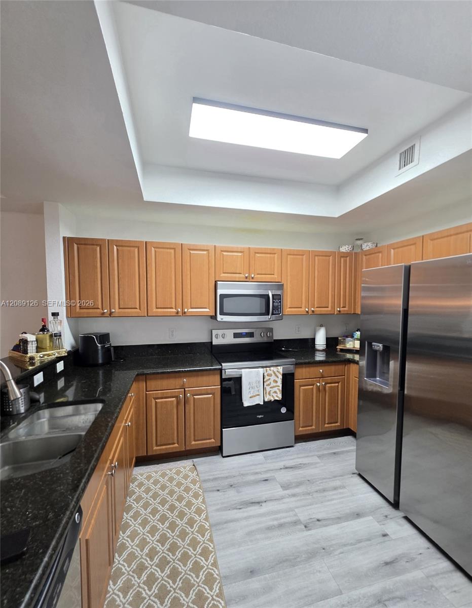 11403 NW 89th Street