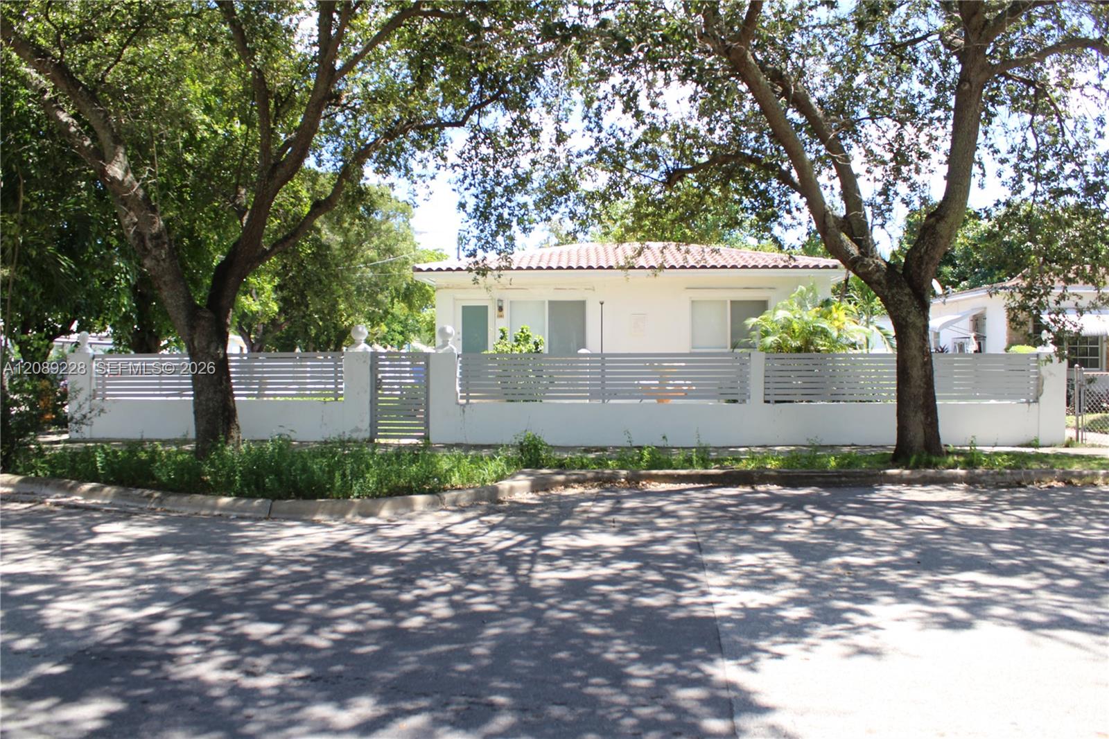 4141 NW 5th Avenue
