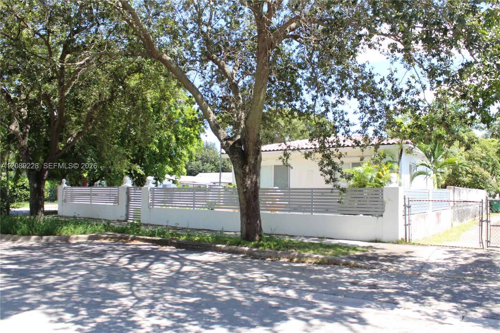 4141 NW 5th Avenue