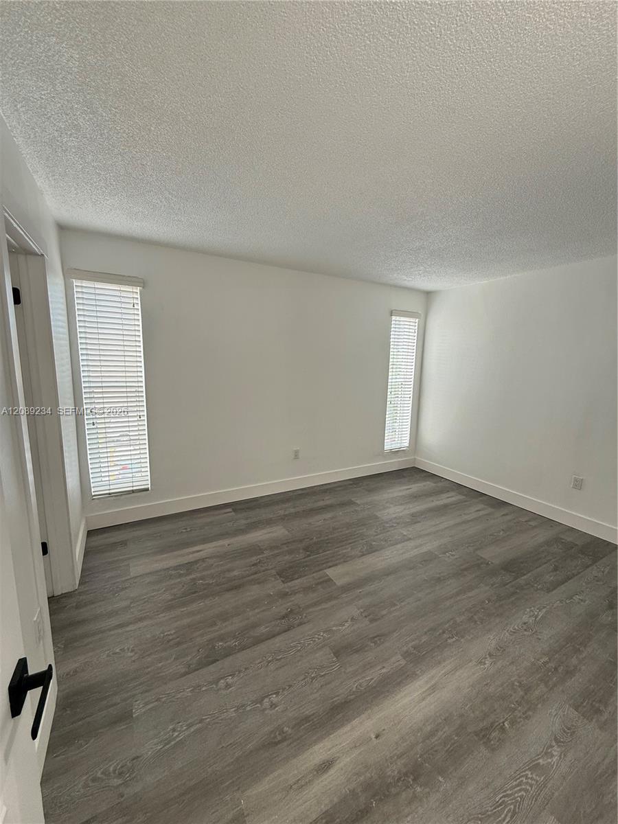 2385 NW 11th Street