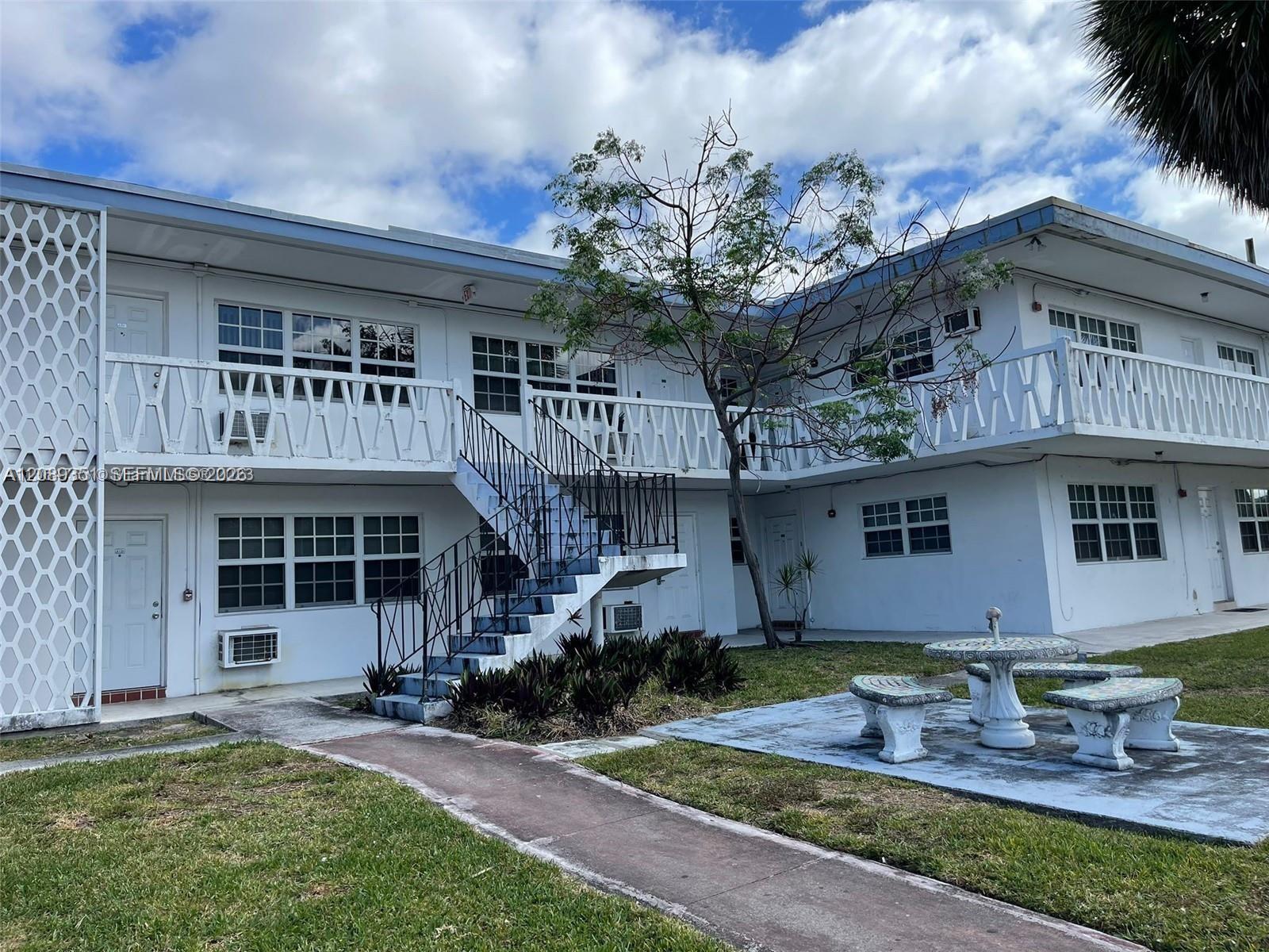1471 NE 170th Street