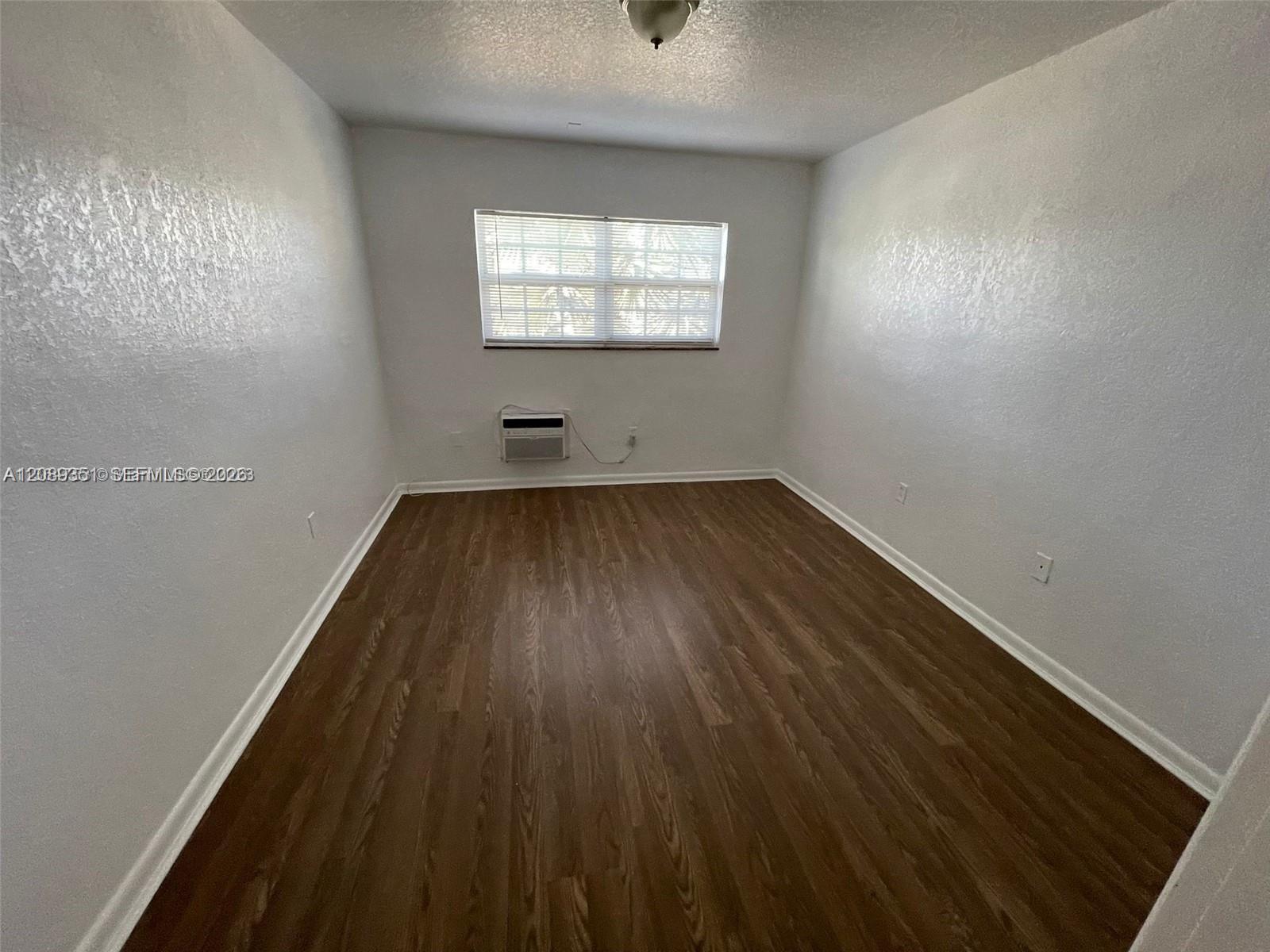 1471 NE 170th Street