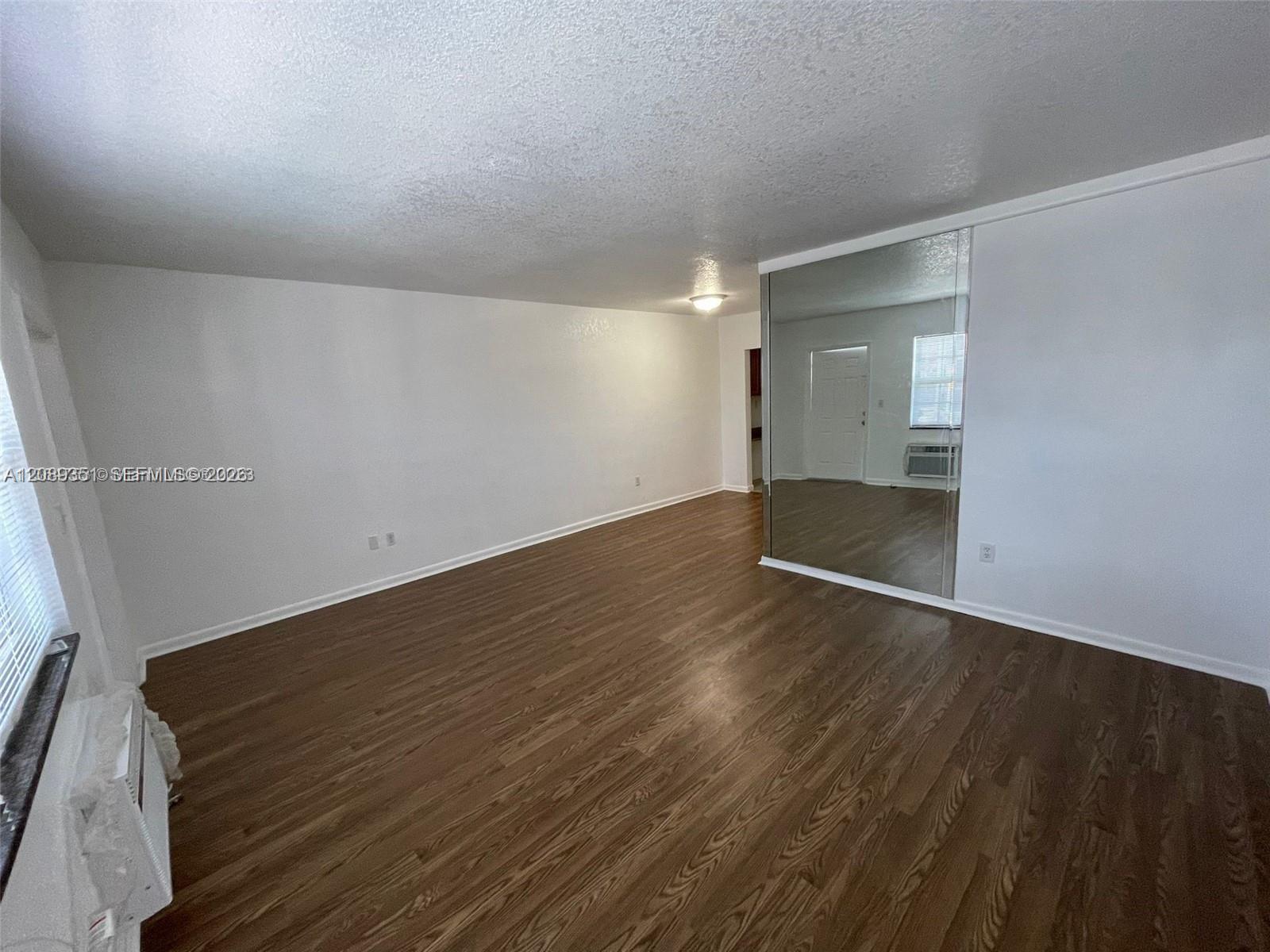 1471 NE 170th Street