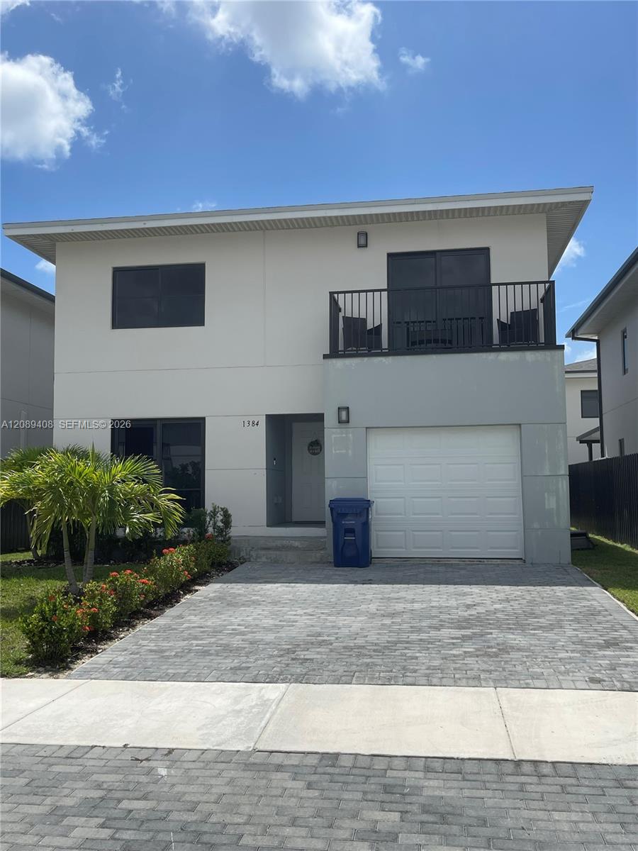 1384 NW 2nd Terrace