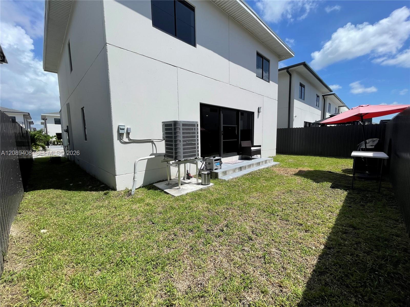 1384 NW 2nd Terrace