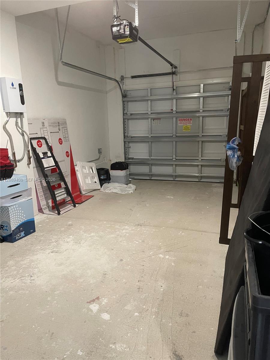 1384 NW 2nd Terrace