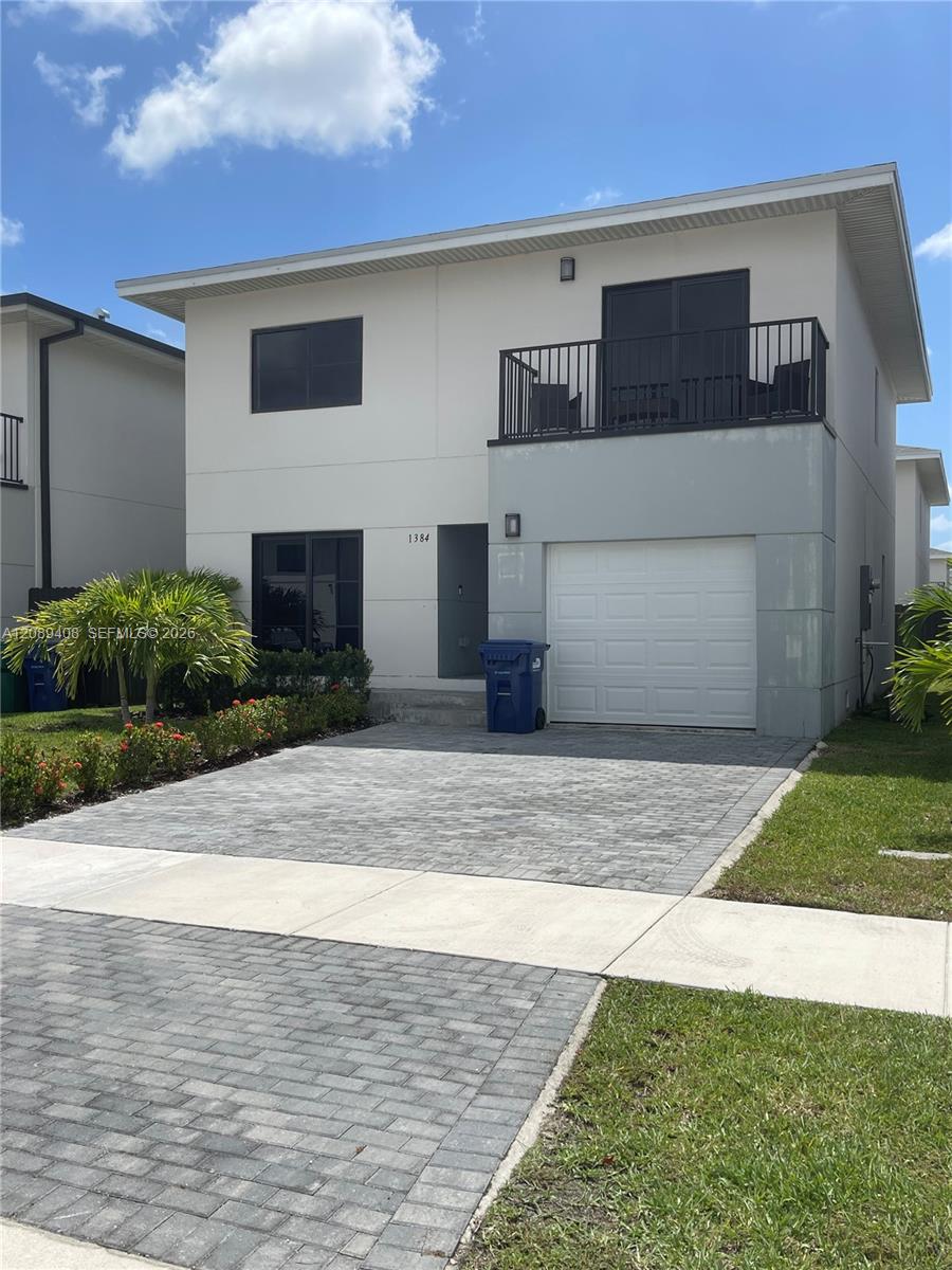 1384 NW 2nd Terrace