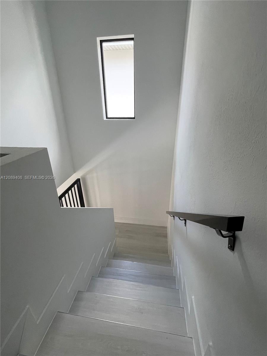 1384 NW 2nd Terrace