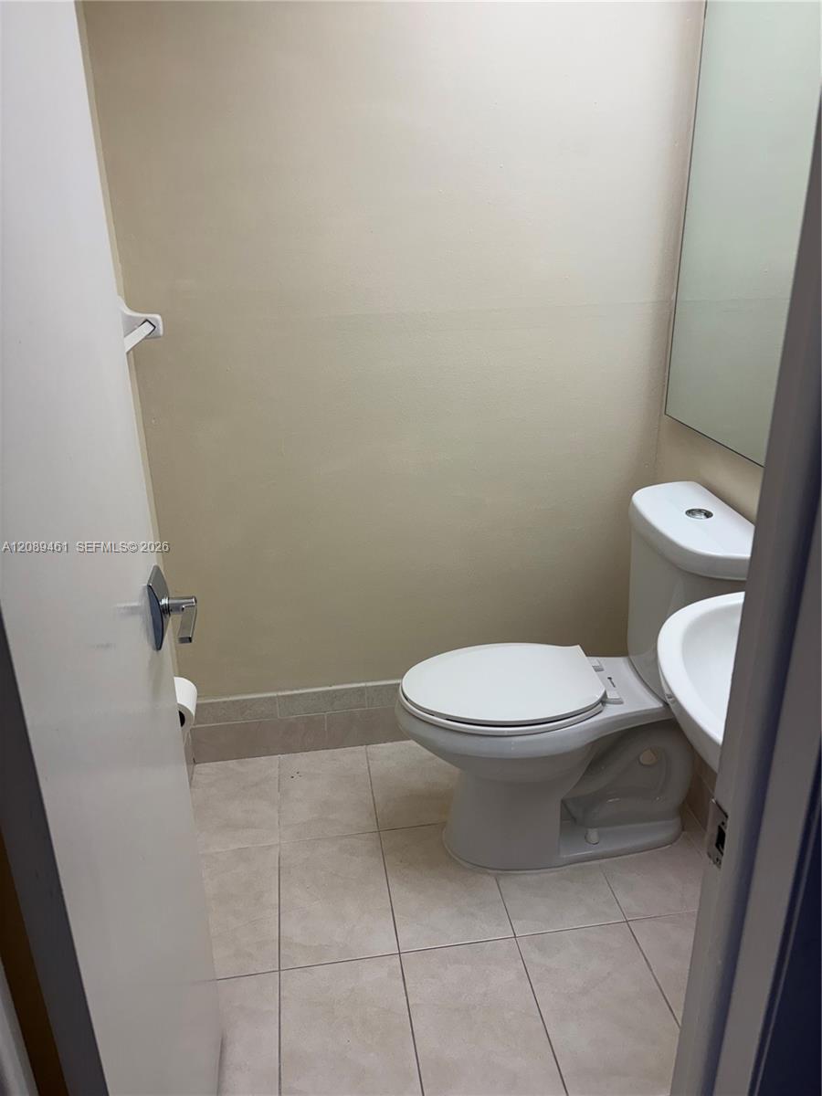 220 NW 87th Avenue