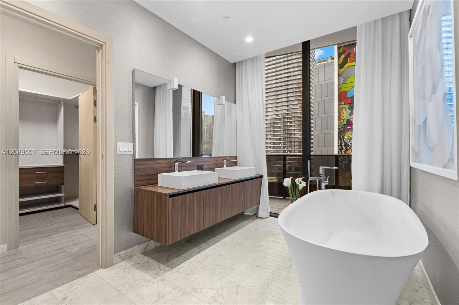 1000 Brickell Plaza