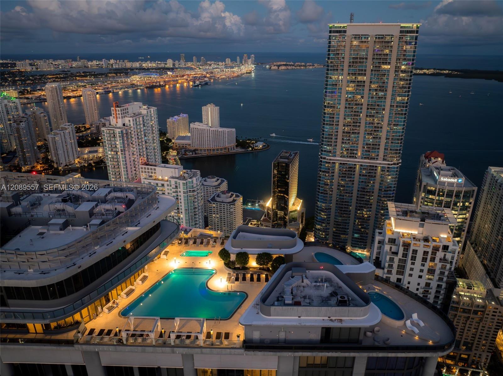 1000 Brickell Plaza