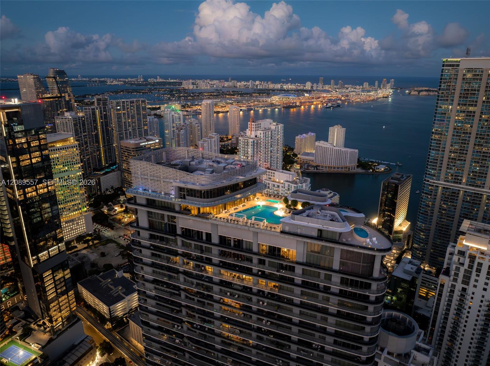 1000 Brickell Plaza
