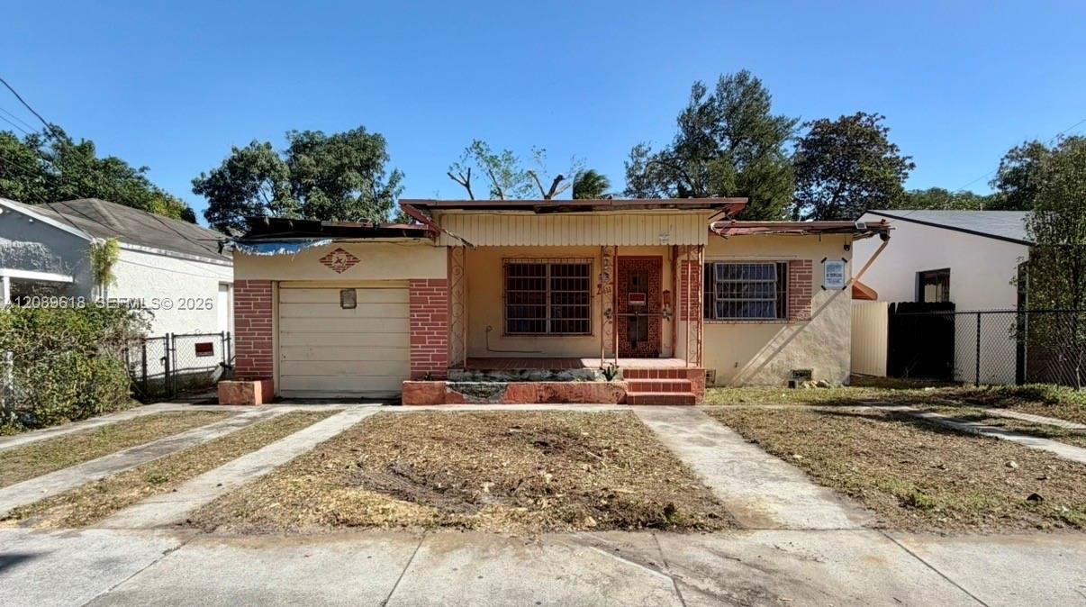 3233 NW 13th Avenue
