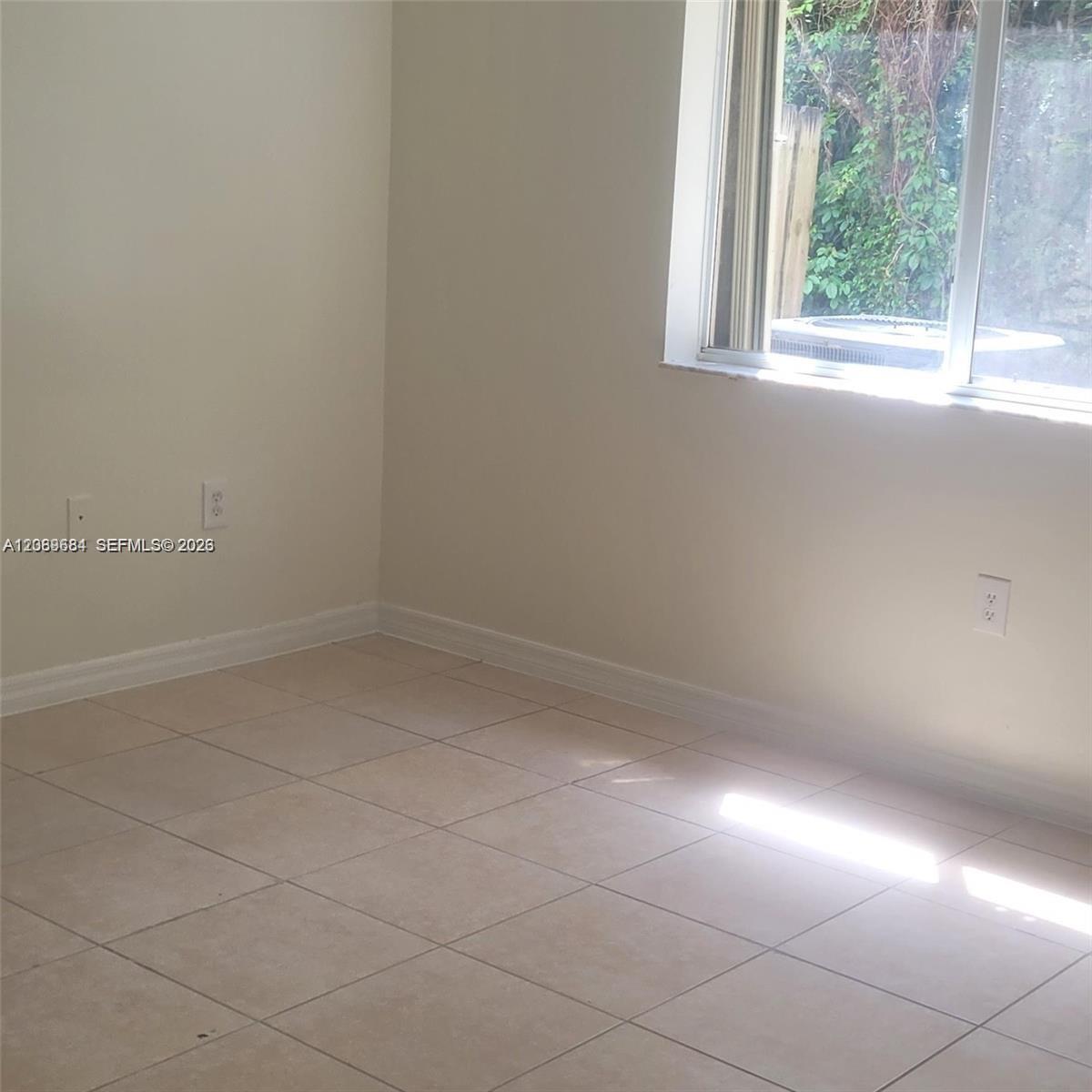 1260 SE 31st Court